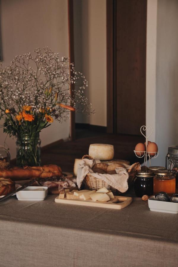 San Romedio Agriturismo Romeno Eksteriør billede